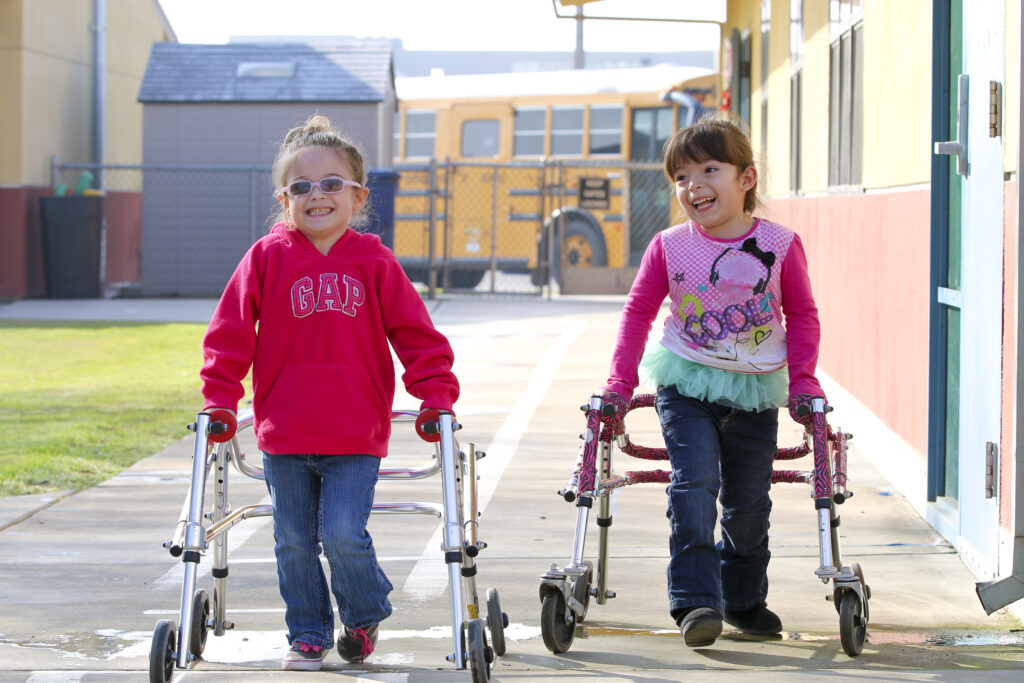 2 young students walking at the Richardson Center